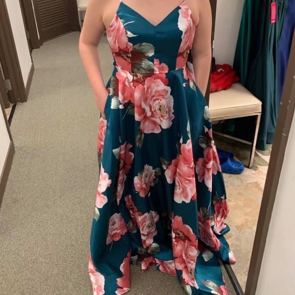 NEW floral homecoming/prom dress